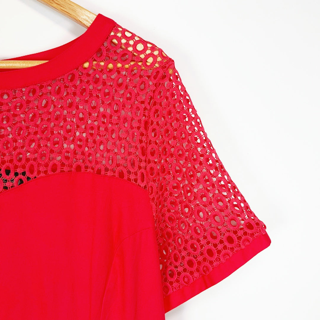 Dolly and Dotty - Tess Lace Sleeved Dress in Red