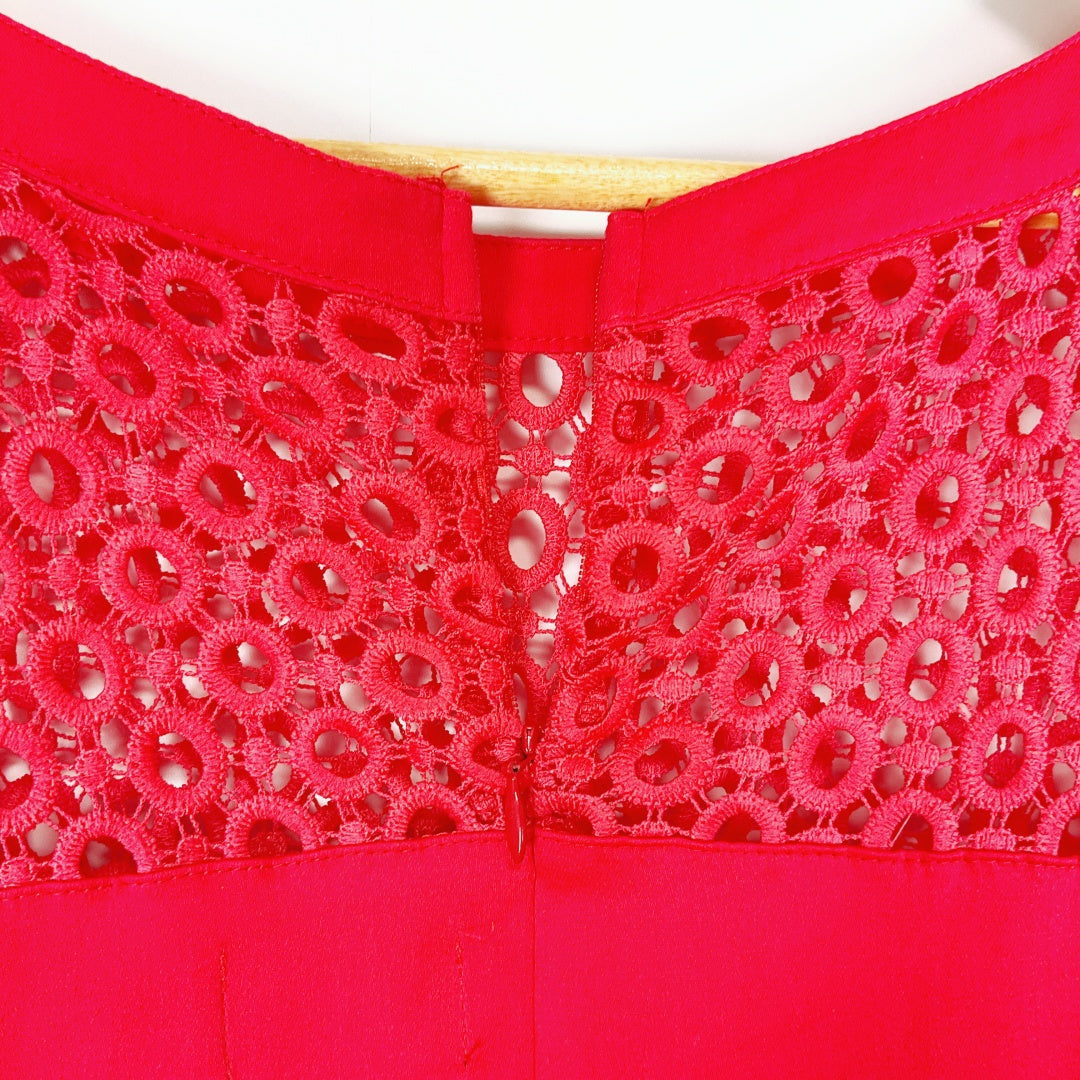 Dolly and Dotty - Tess Lace Sleeved Dress in Red