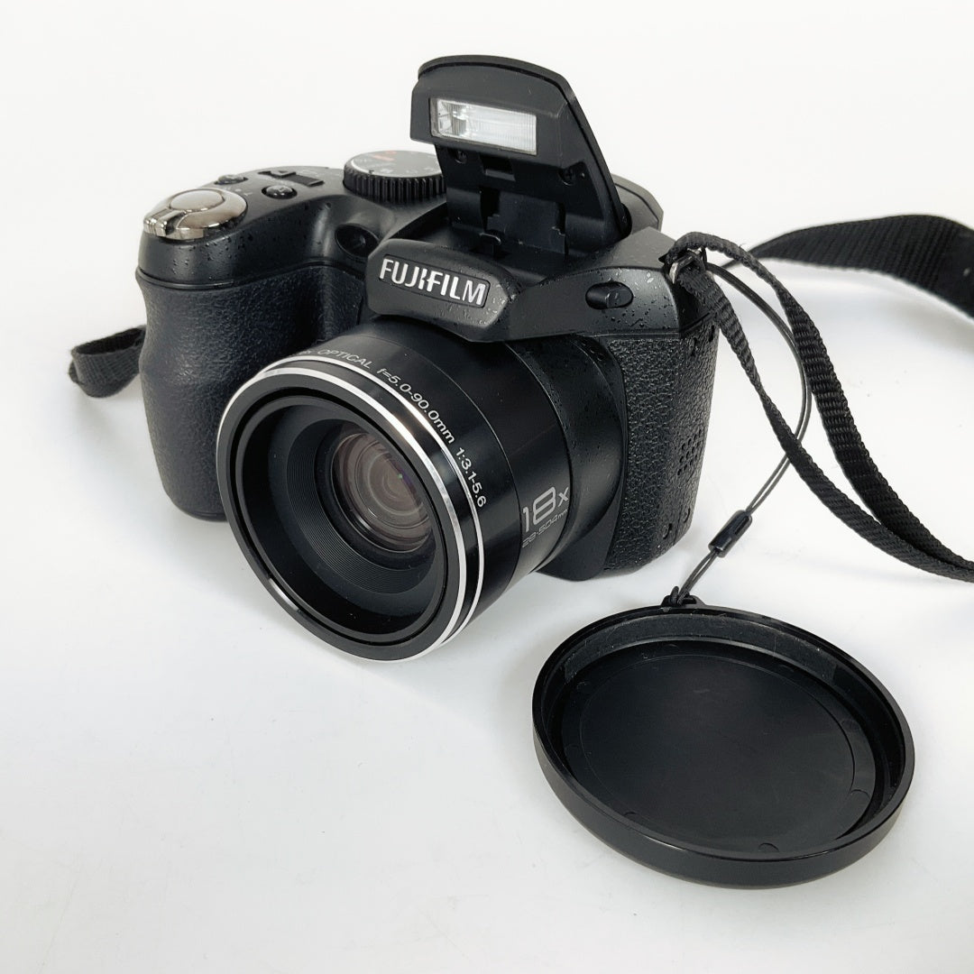 Fujifilm FinePix S2960 Digital Camera + 2GB SD Card + Bag & Mini Tripo ...