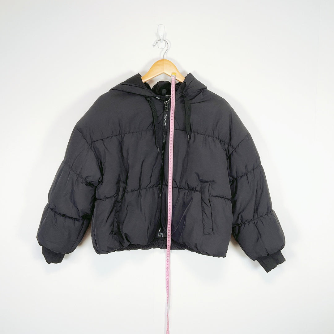 H&M Divided - Hooded Cropped Black Puffer Jacket