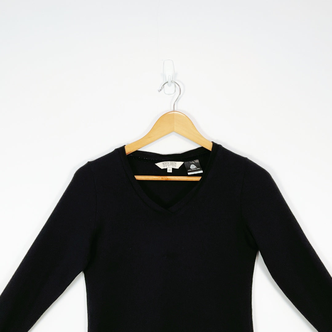 North South - Black Merino Long Sleeve V-Neck Top