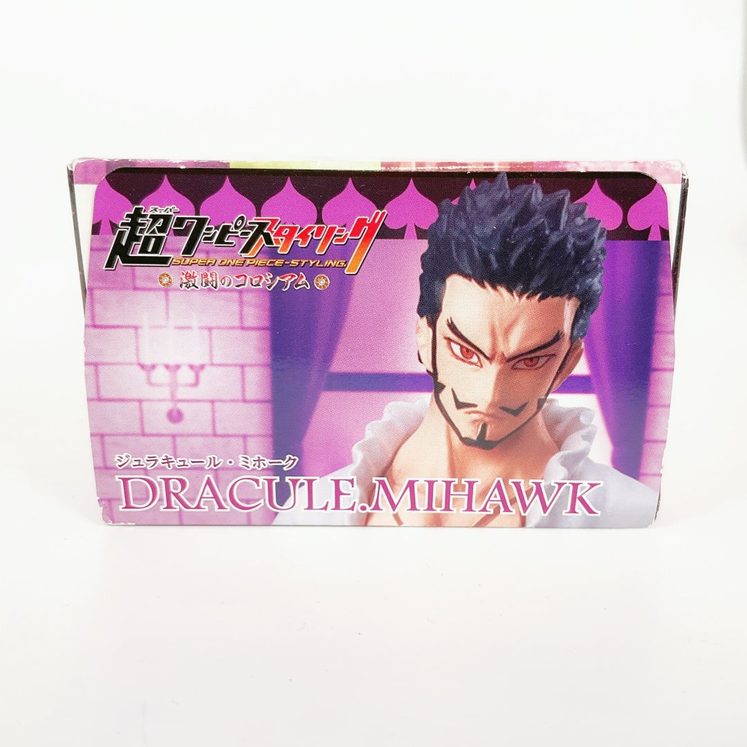 Bandai - Figuarts One Piece Dracule Mihawk Figurine