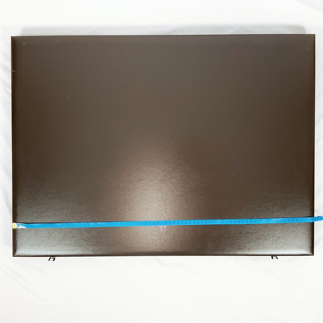 Ivan Clarke “Lonely Dog” – Complete Set of 17 Signed Limited Edition Pencil Drawings (155/250) – Boxed Collection