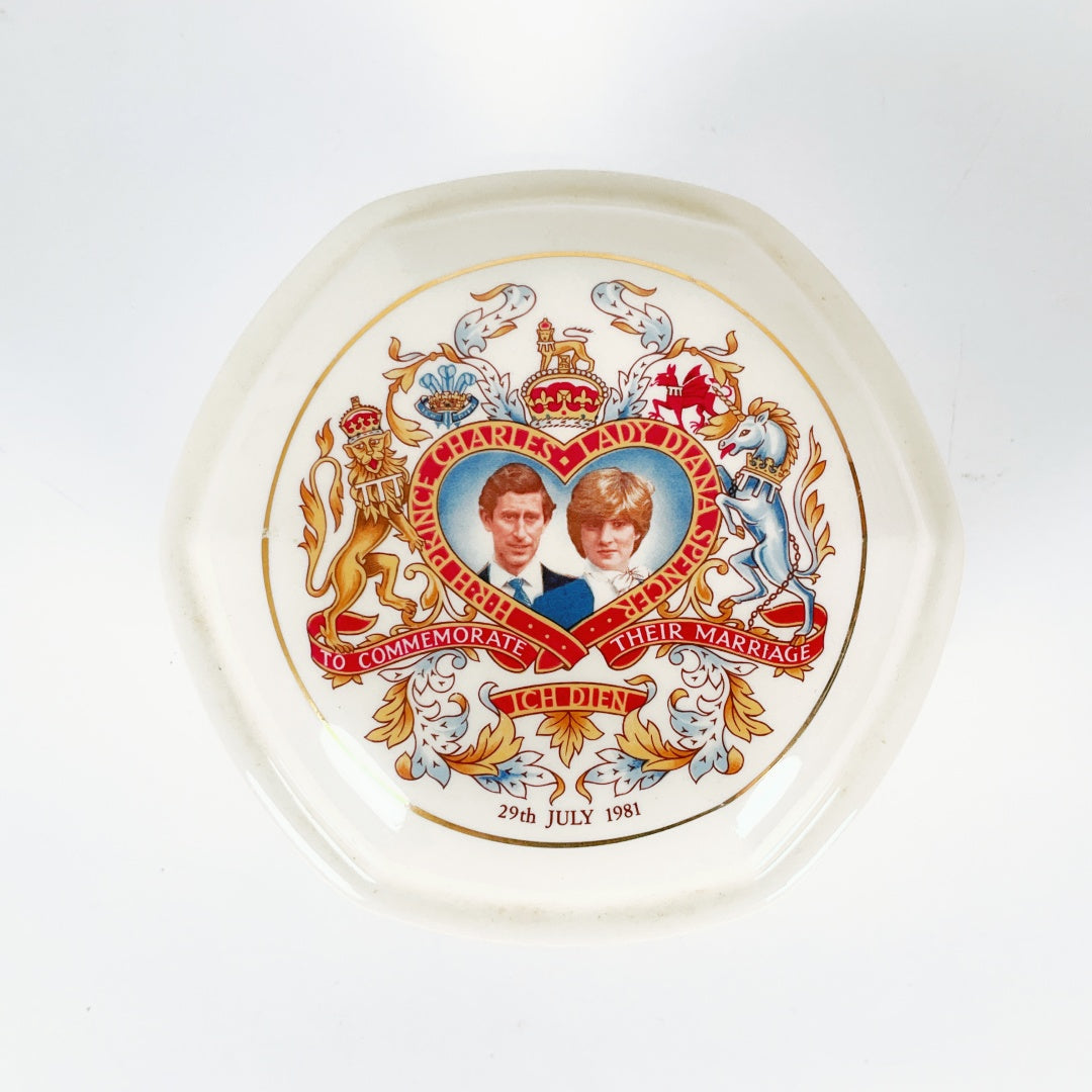 1981 Royal Wedding Commemorative Lidded Bowl - Prince Charles & Princess Diana