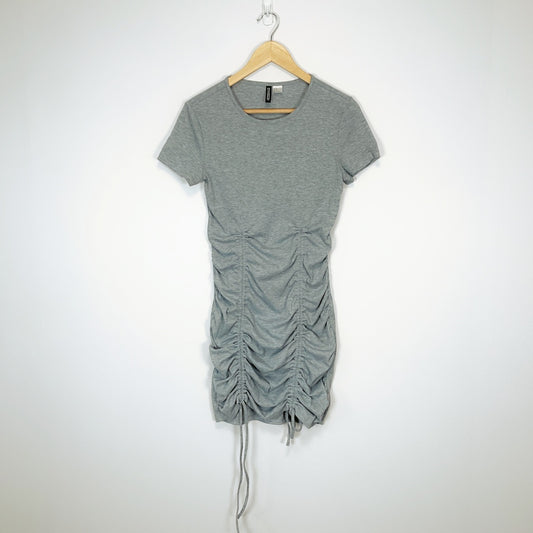 DIVIDED Ruched Bodycon Dress – Size M