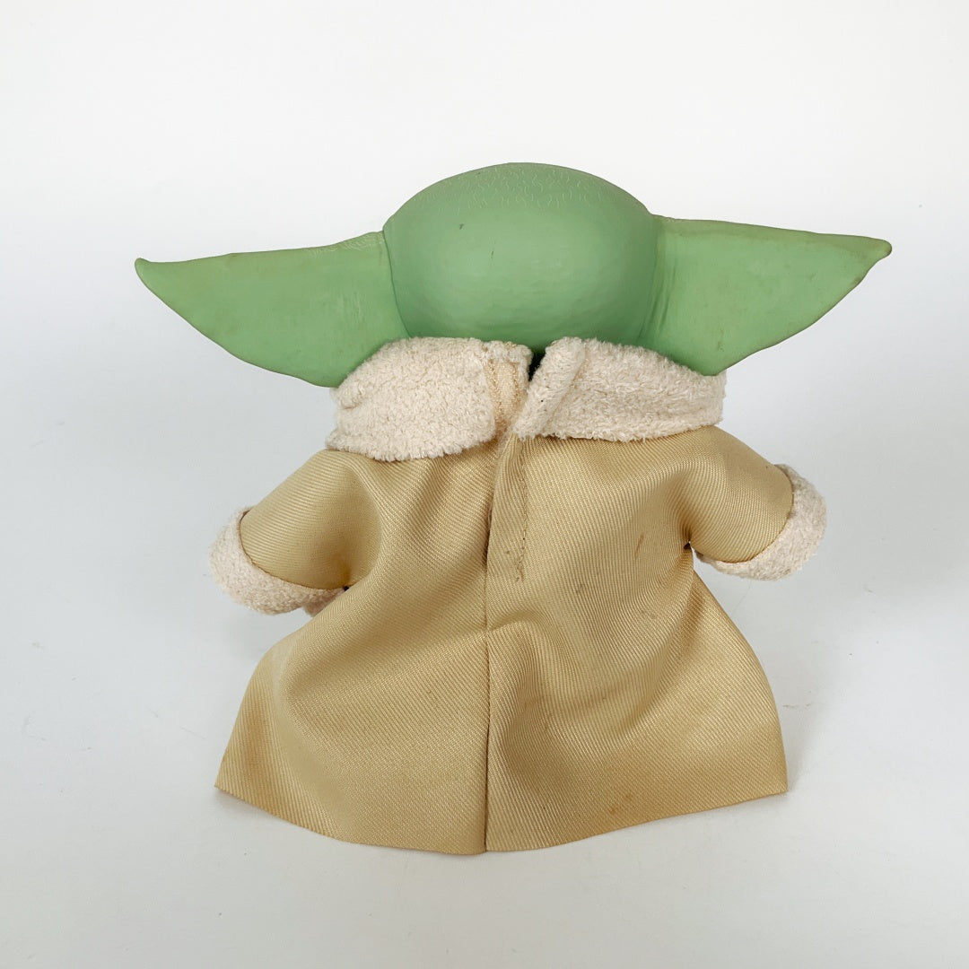 Star Wars - The Mandalorian Child Yoda Animatronic Edition
