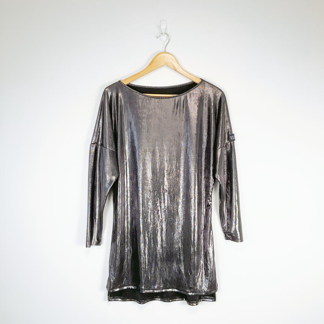 ELLA-D Metallic Shimmer Dress – Silver – Size M