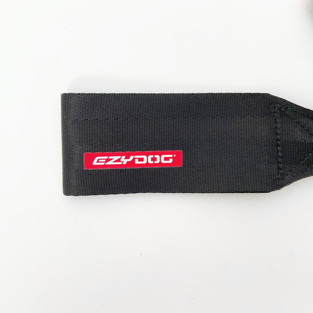 EzyDog Chest Plate Harness – Dog Harness with FREE Car Seat Restraint (Adjustable Sizes)