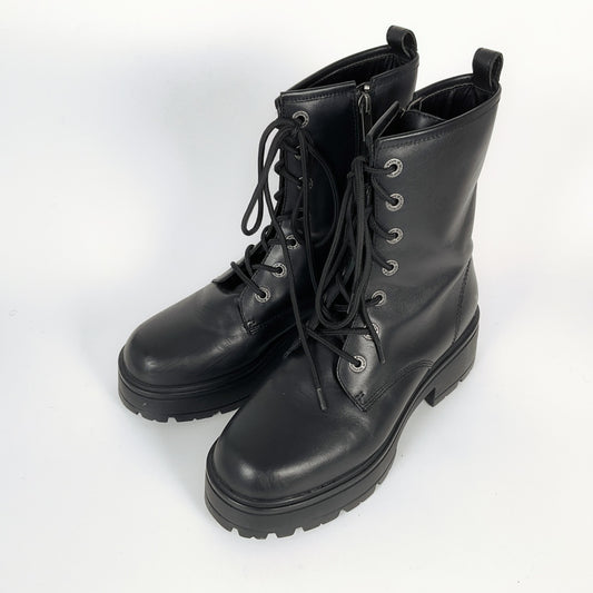 WindsorSmith - Black Platform Boots