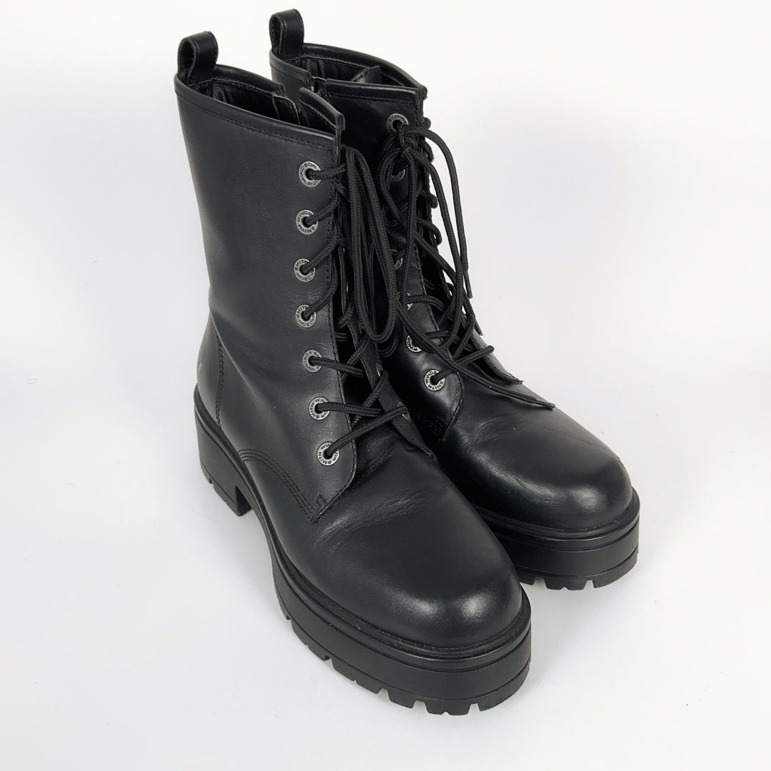 WindsorSmith - Black Platform Boots
