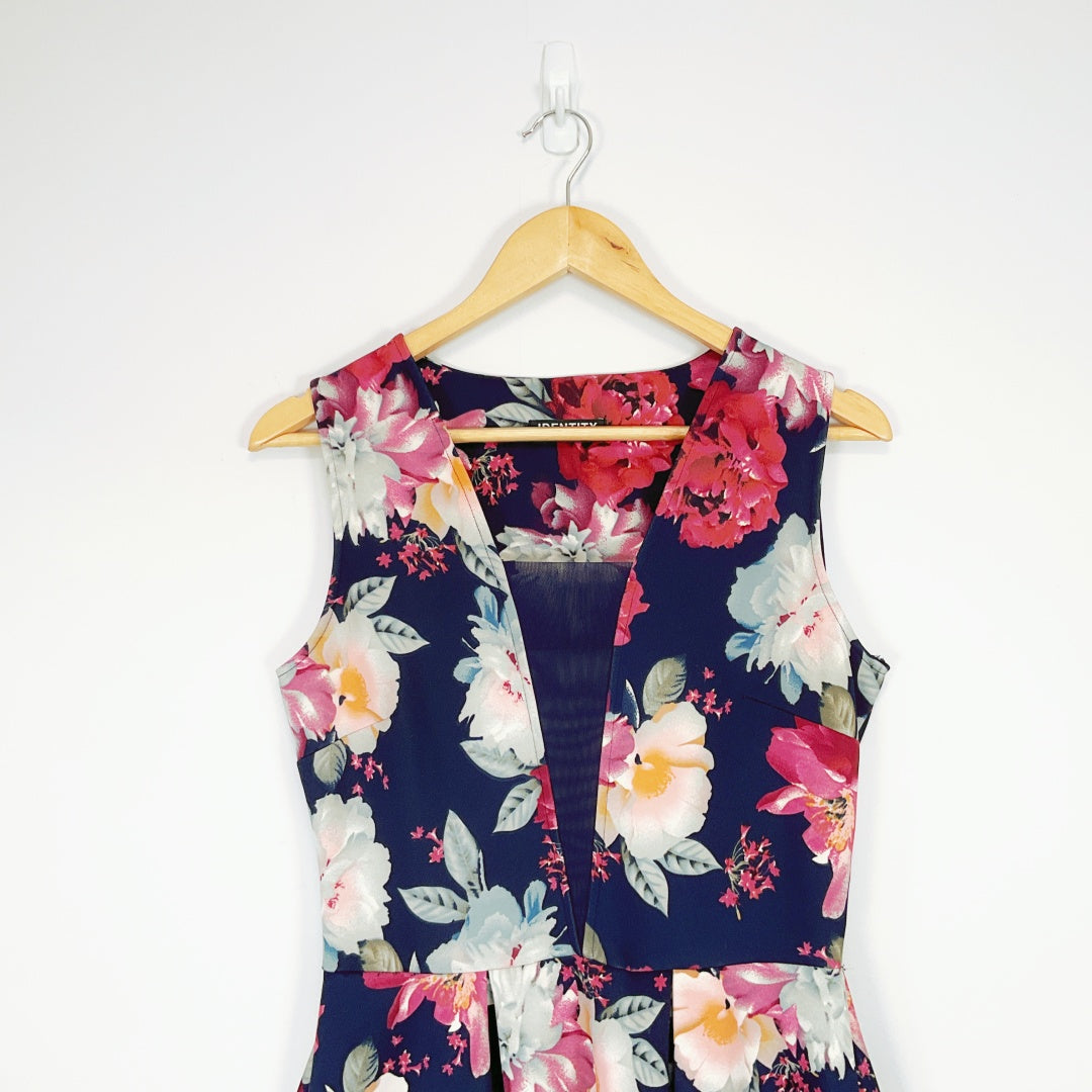 Identity - Sleeveless Floral Midi Dress
