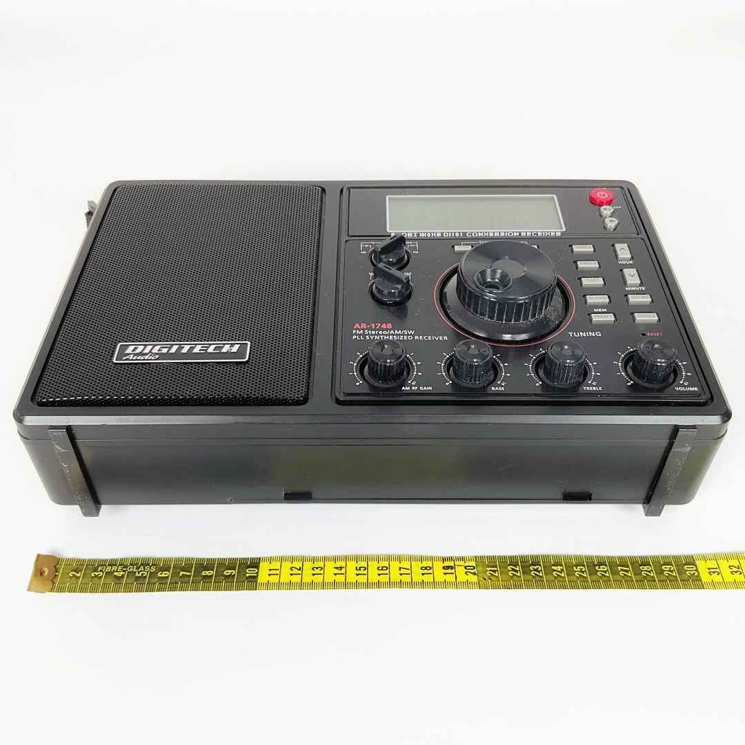 DIGITECH AR-1748 World Band Radio – New Batteries Included