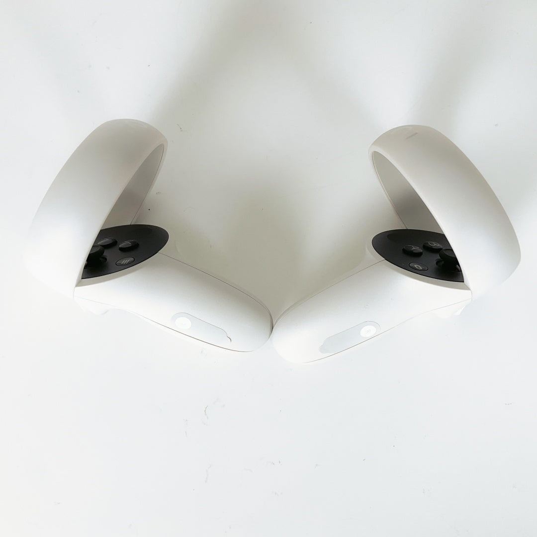 Meta Quest 2 128GB VR Headset – 2 Controllers + Charger
