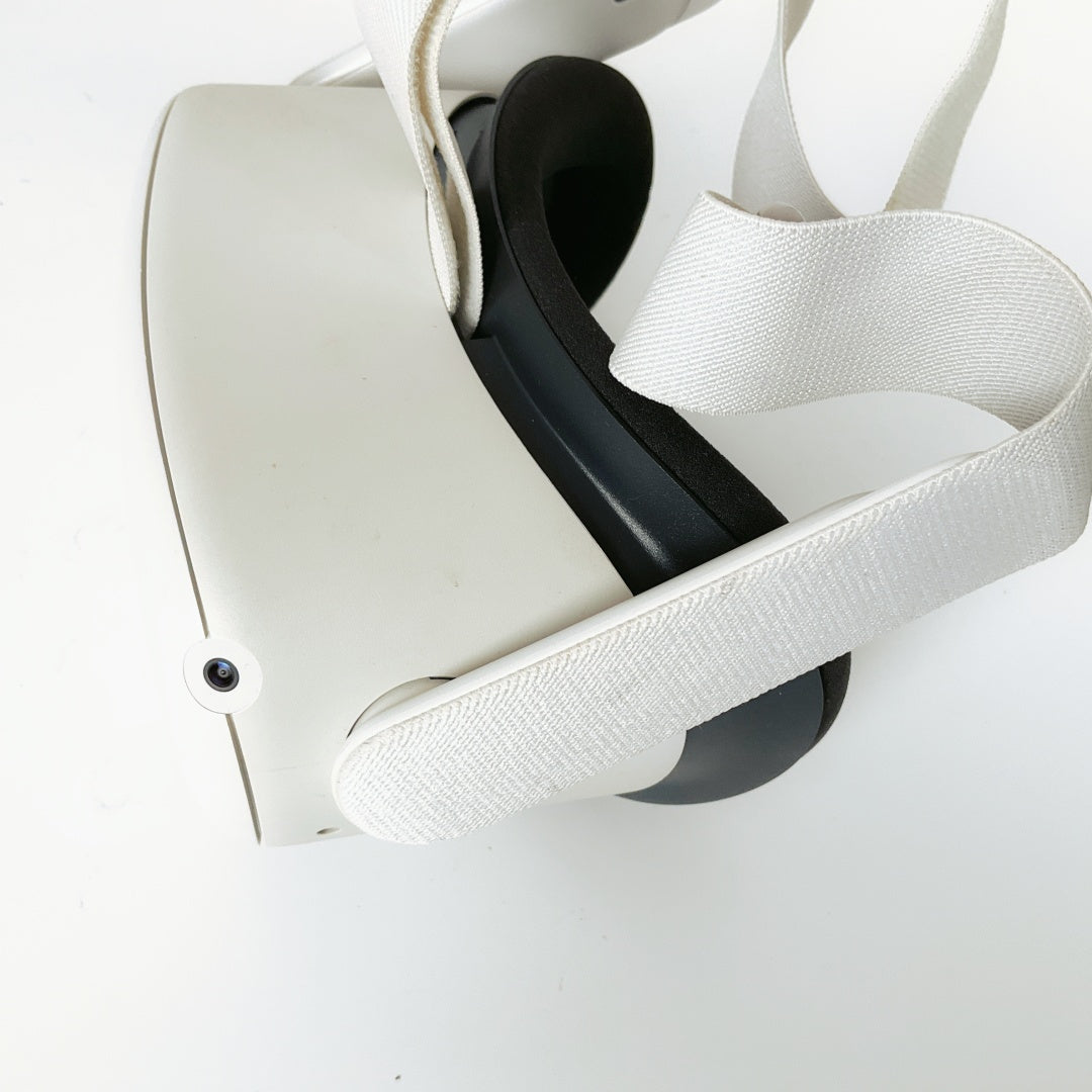Meta Quest 2 128GB VR Headset – 2 Controllers + Charger