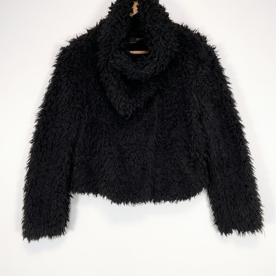 Zara - Black Jacket