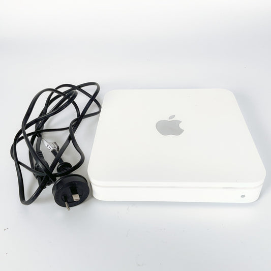 Apple AirPort Time Capsule (2TB) in good working condition