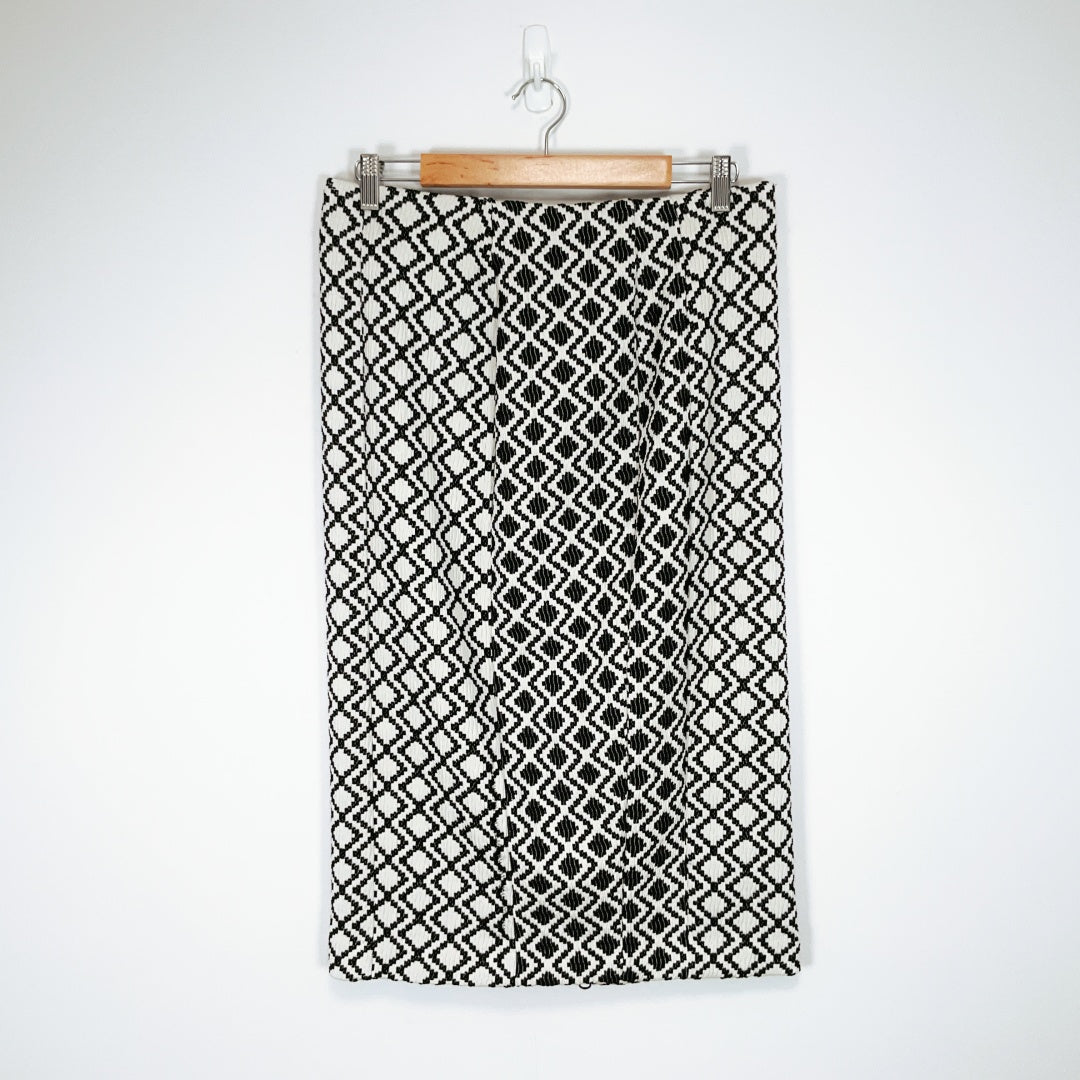 Lane Bryant - Front-Zip Pencil Skirt