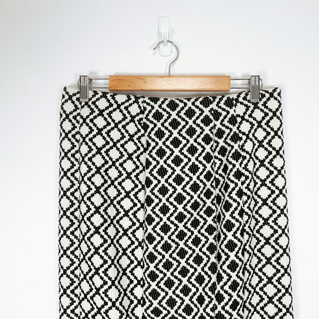 Lane Bryant - Front-Zip Pencil Skirt