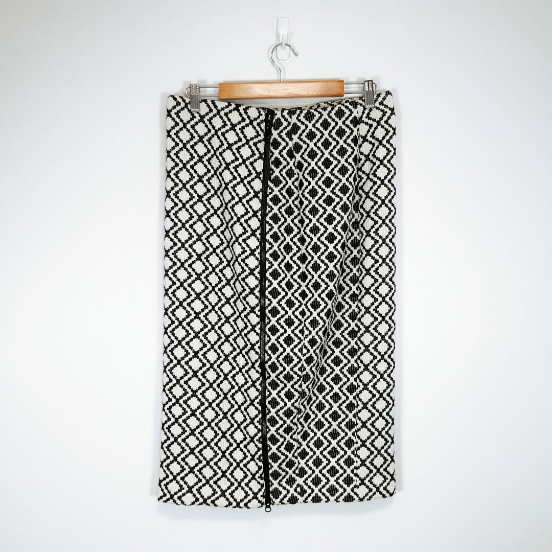 Lane Bryant - Front-Zip Pencil Skirt