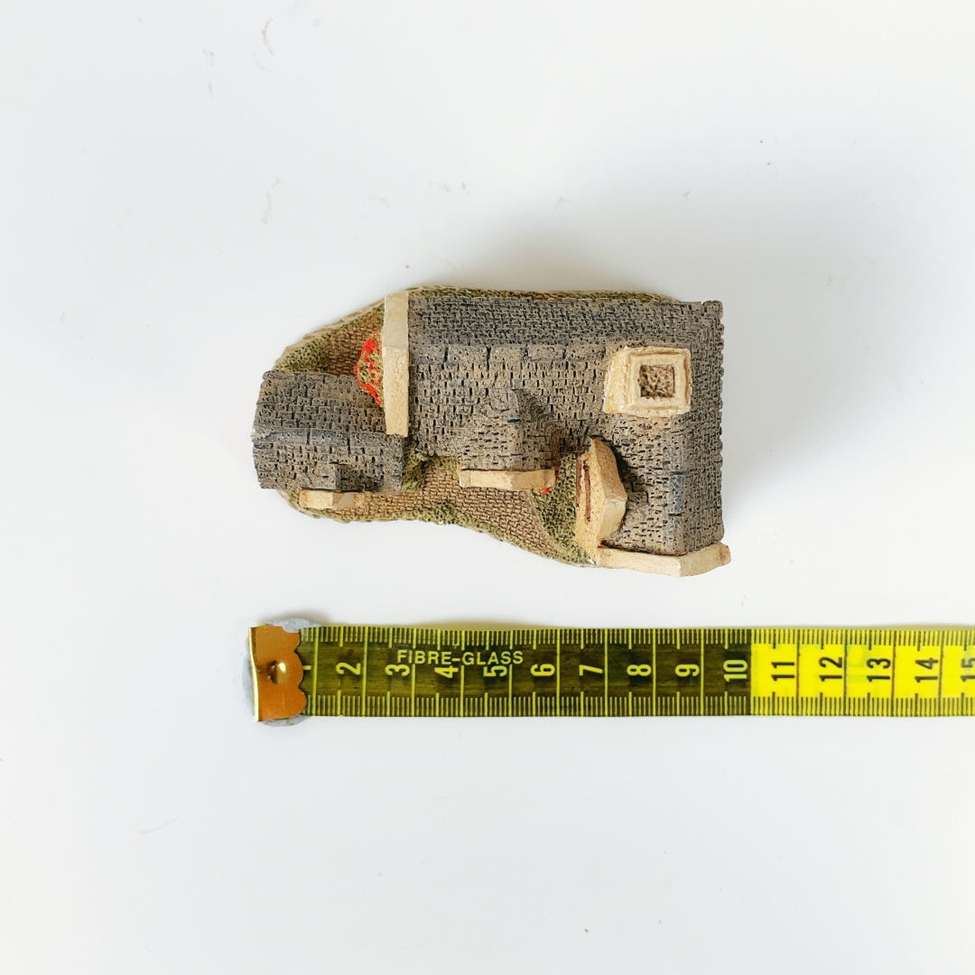 David Winter - Blackfriars Grange Collectible Cottage Ornament