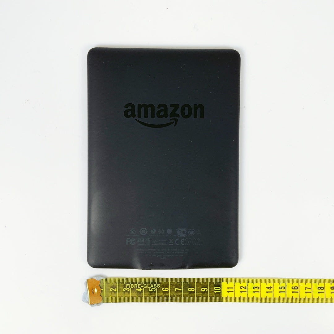 Amazon Kindle Paperwhite 7th generation (Comes with a case!)