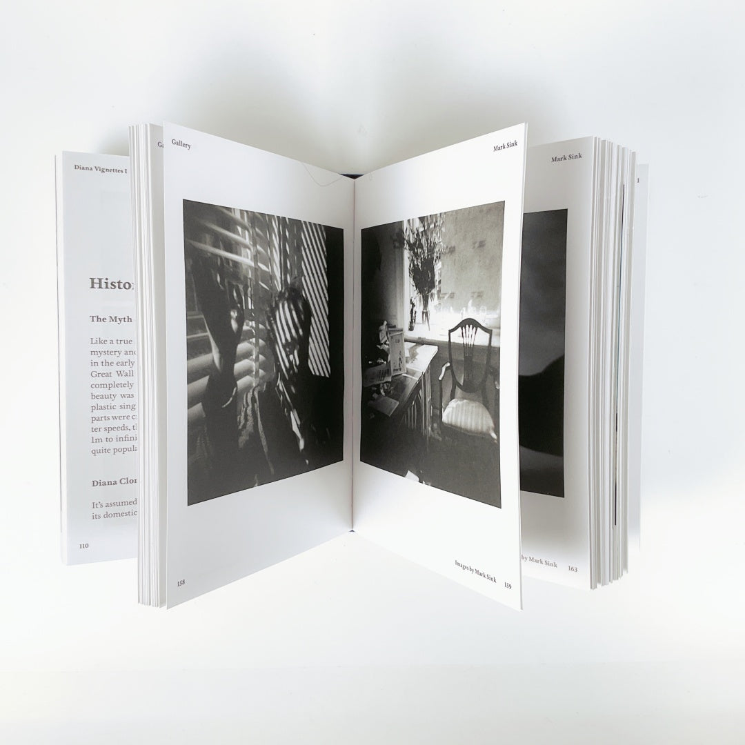 Lomography - Special Edition Diana F+ Clone: EDELWEISS + Book Set