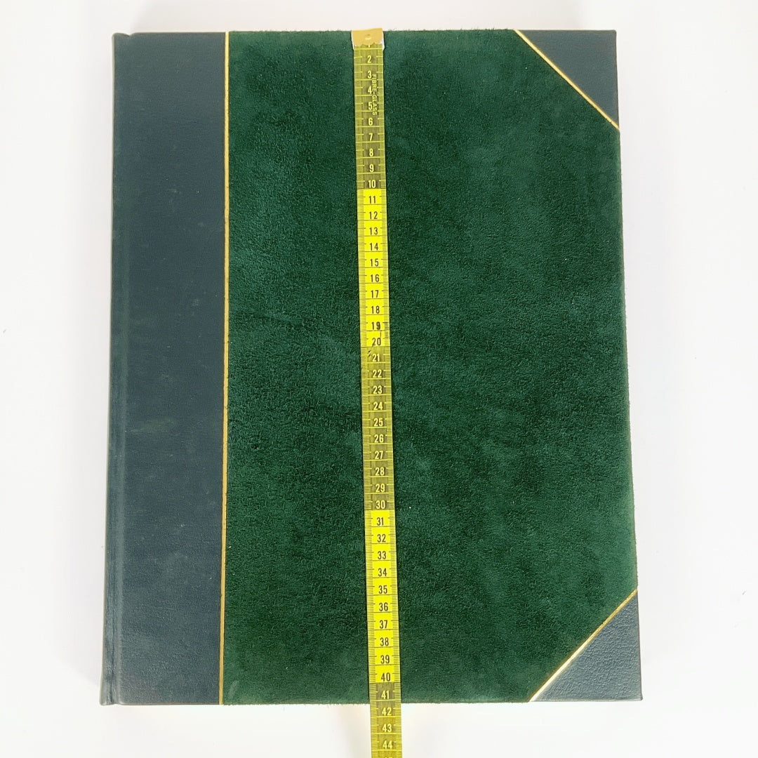 Limited Edition No. 759/2000 “The Fifty Rarest Birds of the World” Folio Book