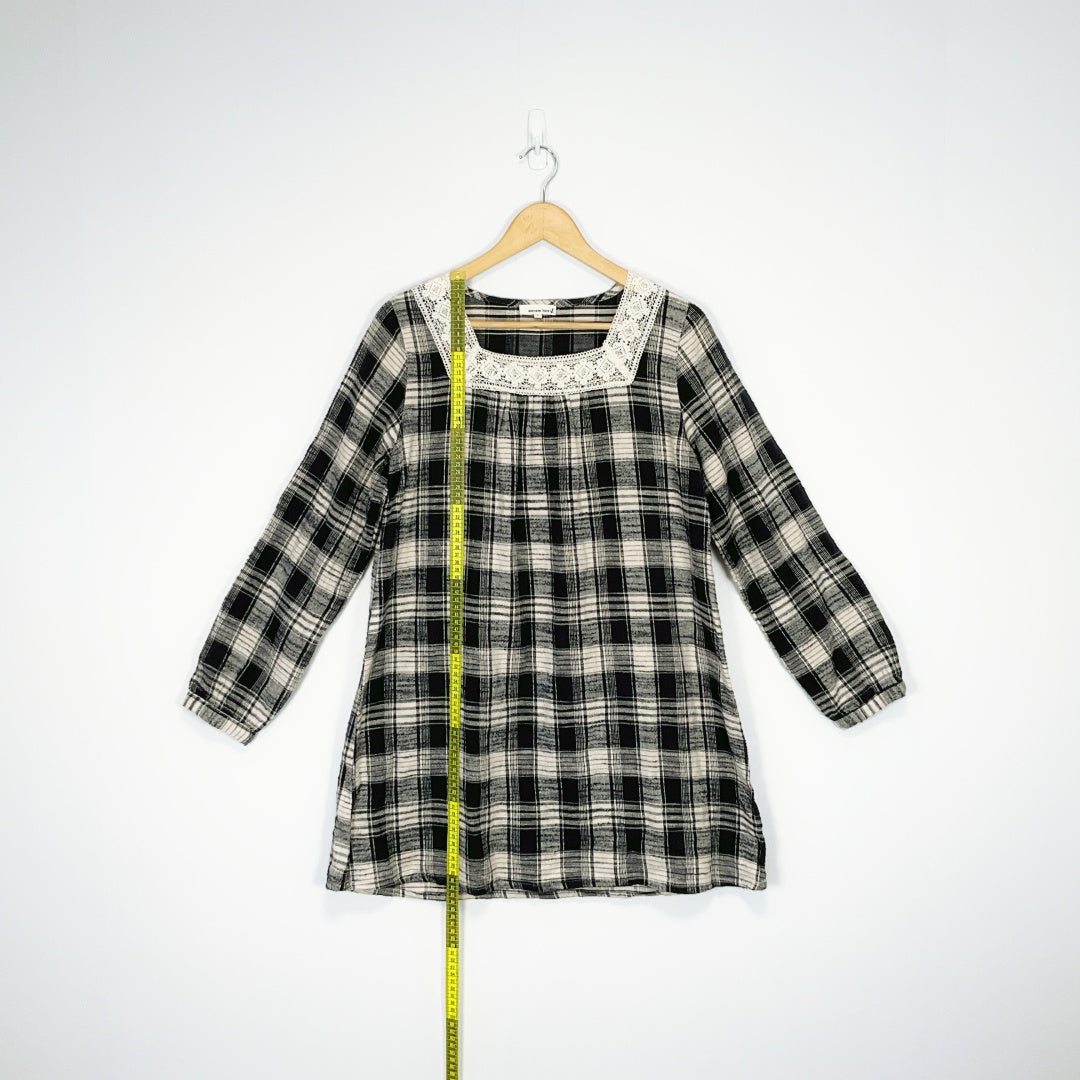 Northern Truck - Plaid square neckline Top