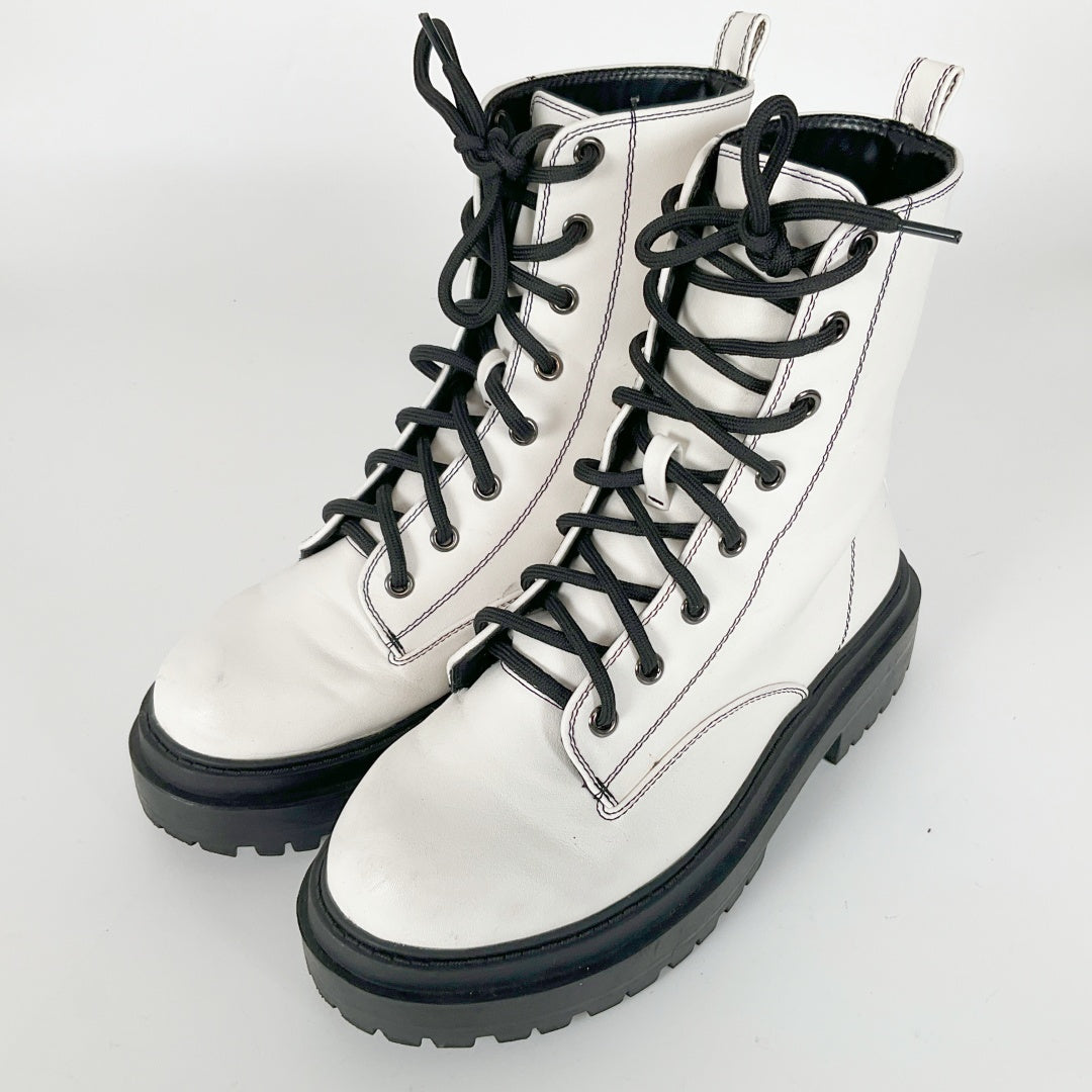 RAID White Combat Boots – Size 39