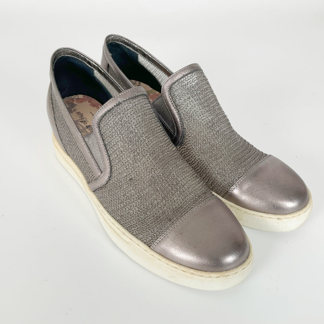 Django & Juliette Slip-On Shoes – Size 39