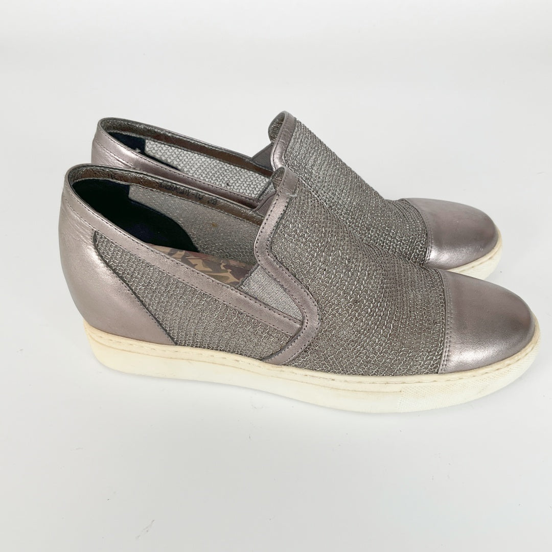Django & Juliette Slip-On Shoes – Size 39
