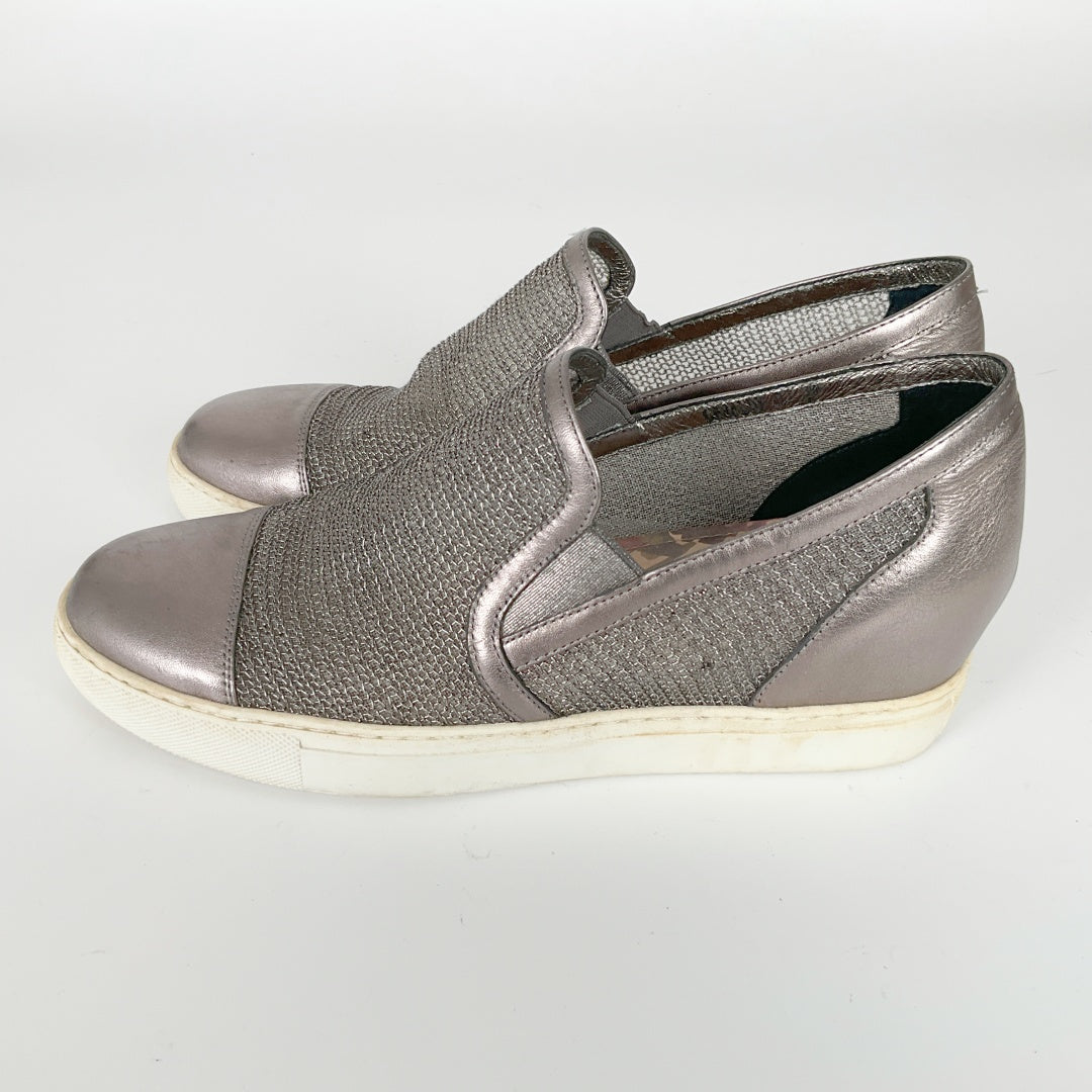 Django & Juliette Slip-On Shoes – Size 39