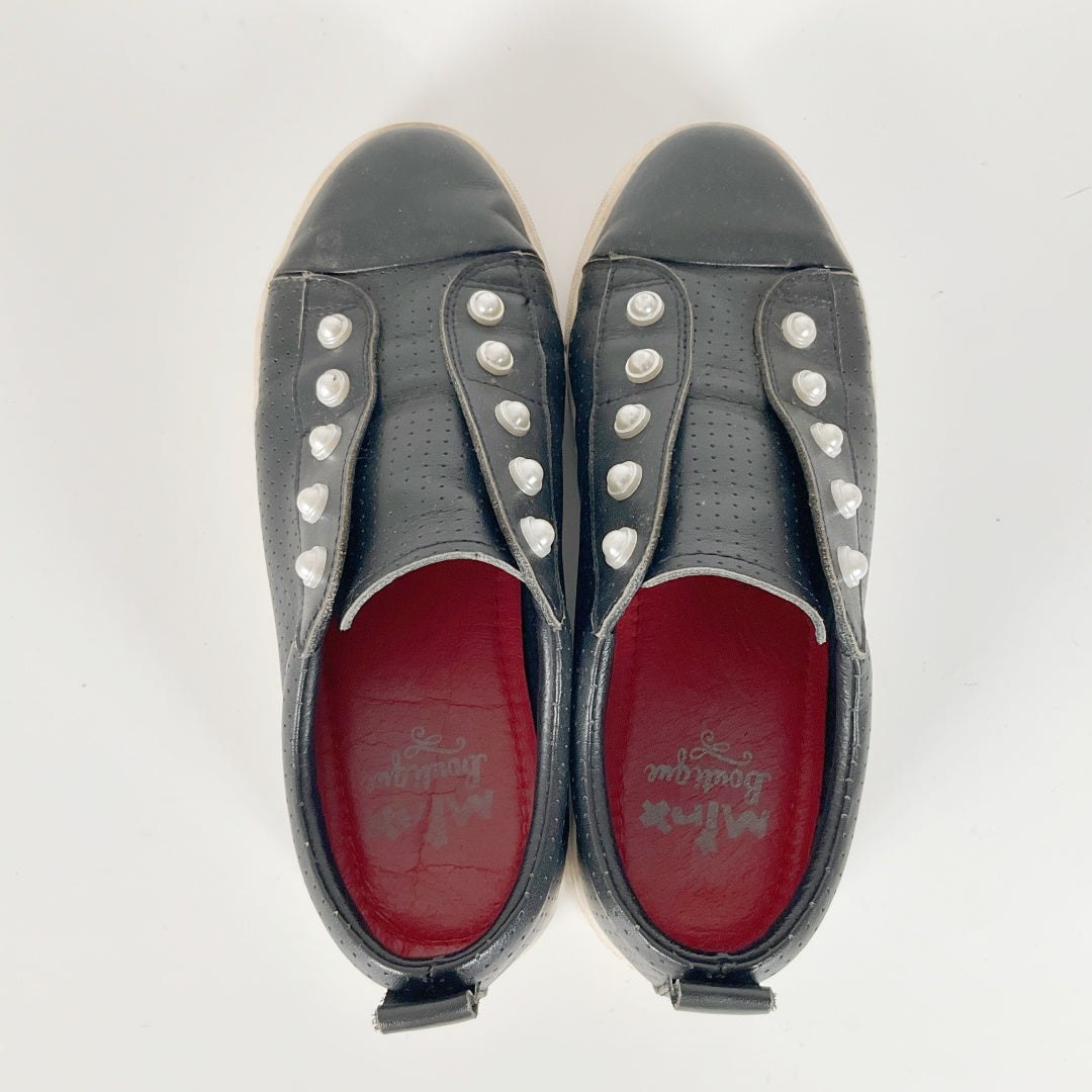 Minx Pearl Detail Sneakers – Size 36