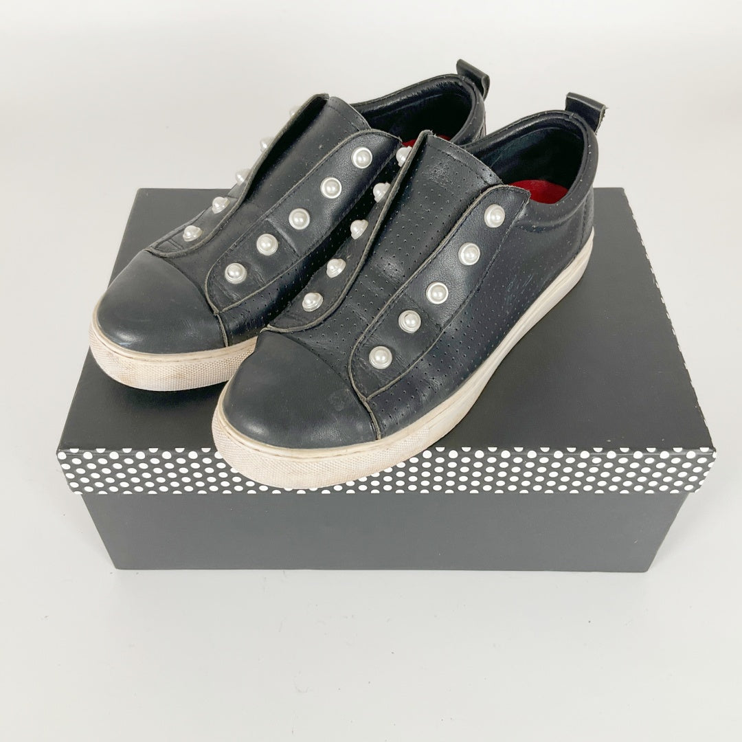 Minx Pearl Detail Sneakers – Size 36