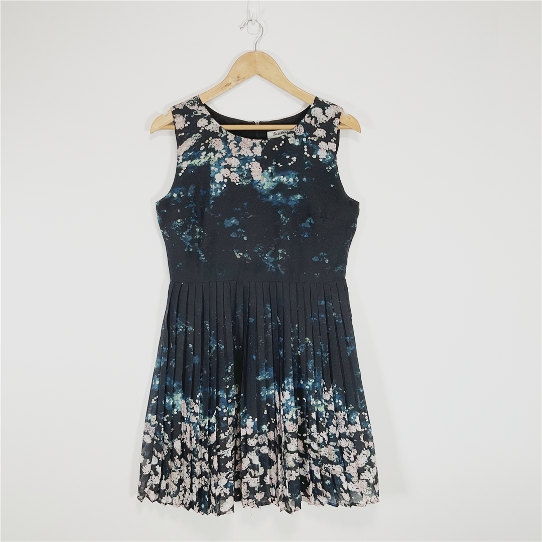 Tuesday Floral Sleeveless Dress