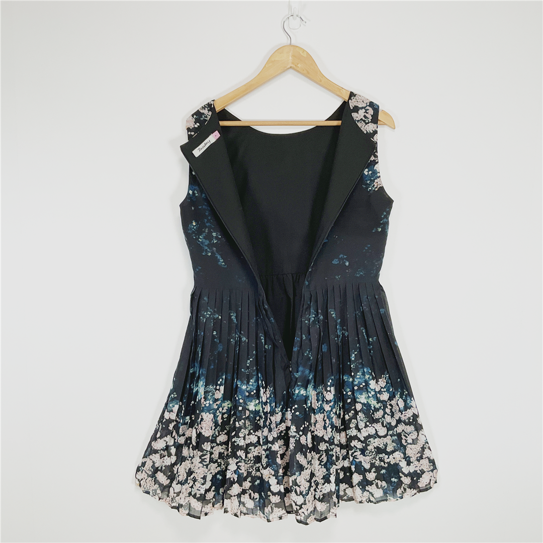 Tuesday Floral Sleeveless Dress