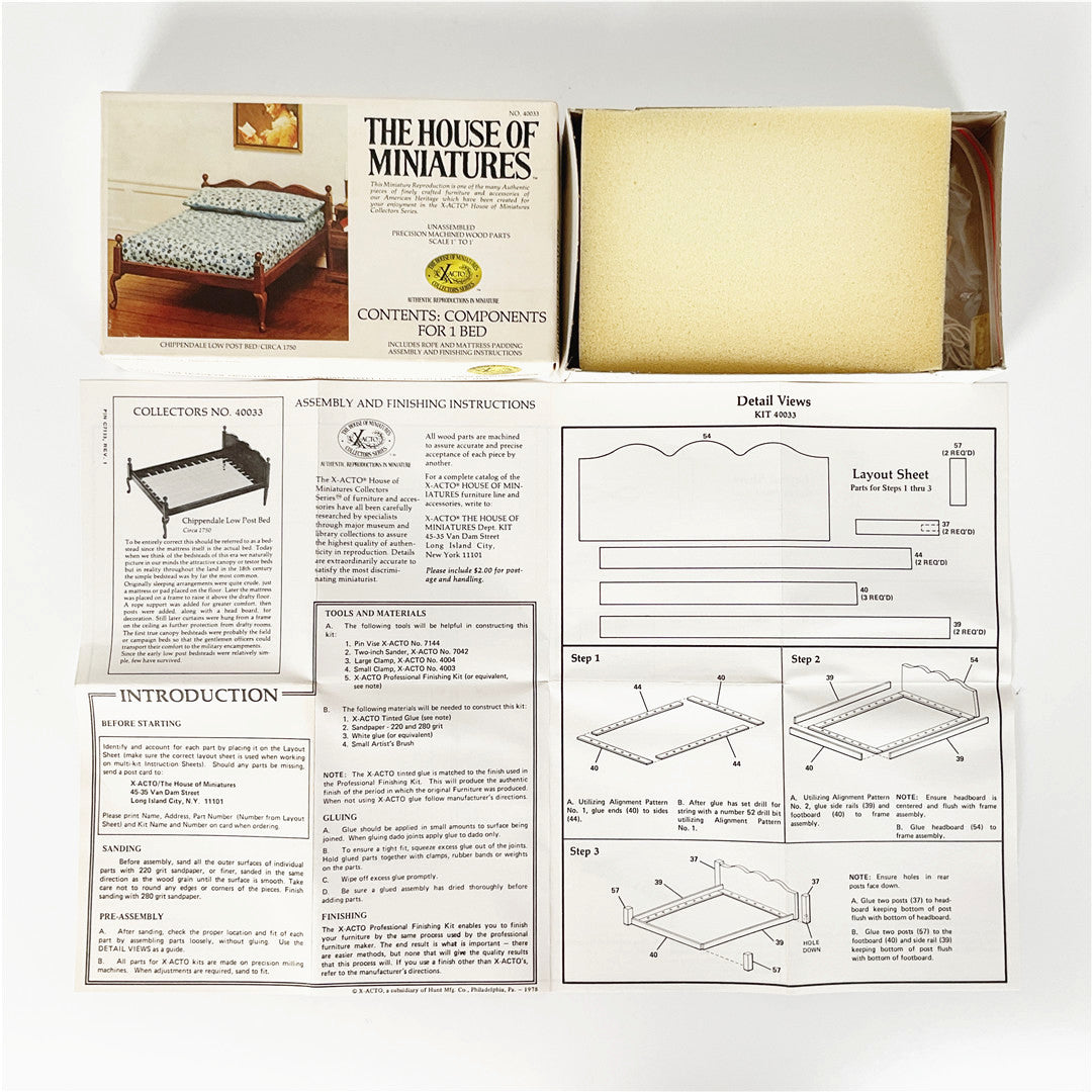 The House of Miniatures Chippendale Low Post Bed Kit No. 40033