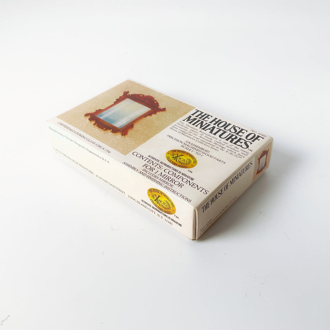 The House of Miniatures – Chippendale Looking Glass / Mirror Kit (NO. 42403)