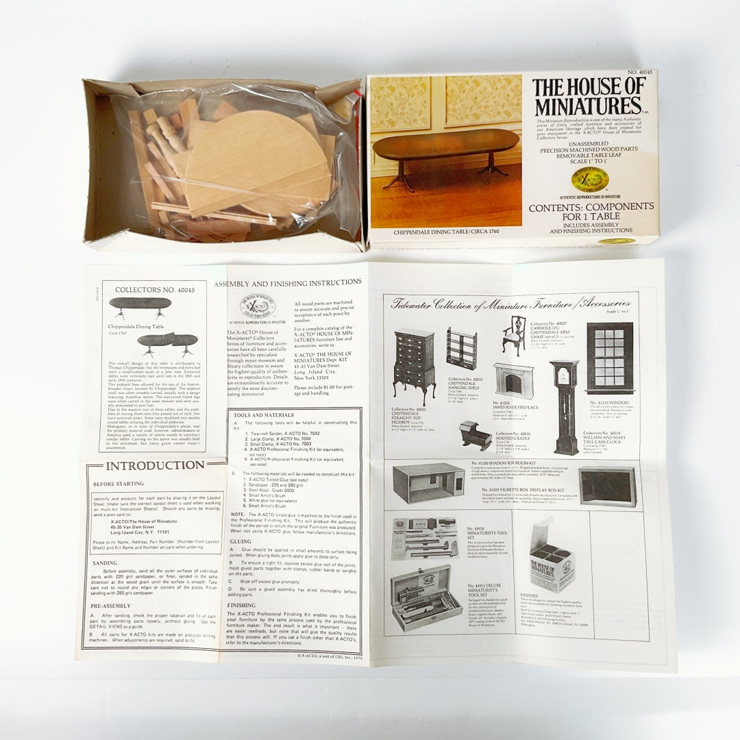 The House of Miniatures – Chippendale Dining Table Kit (NO. 40045)