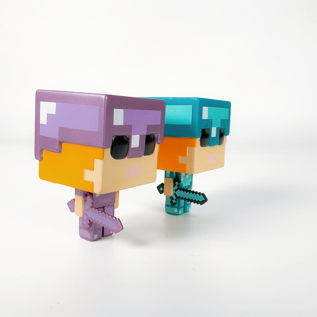 Mojang Studios AB - Pair of Minecraft Figure Models DRM180208 & DRM171214