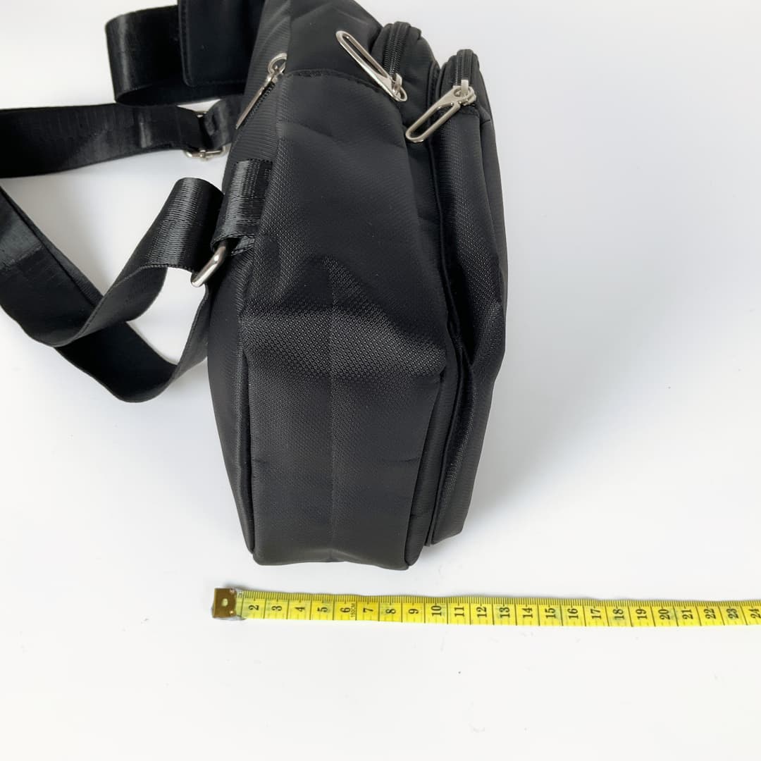 Champion - Black Sling Pack