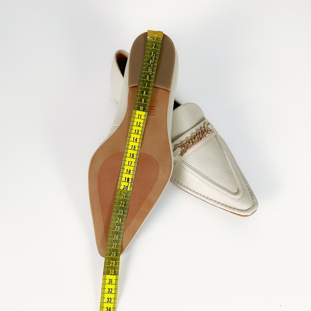 Jo Mercer - Pointed Loafers with Gold-Tone Hardware