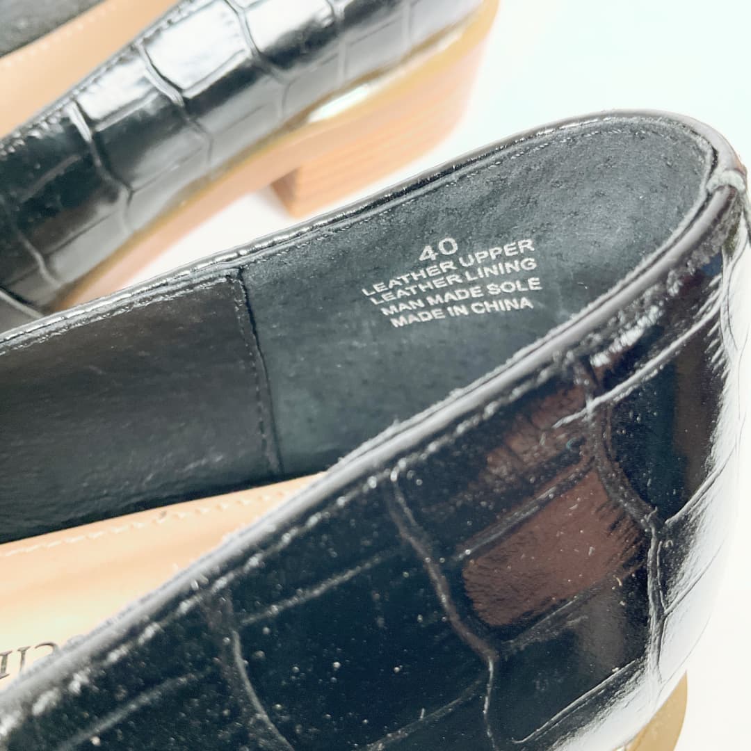 Isabella Anselmi - Loafers with Gold-Tone Hardware