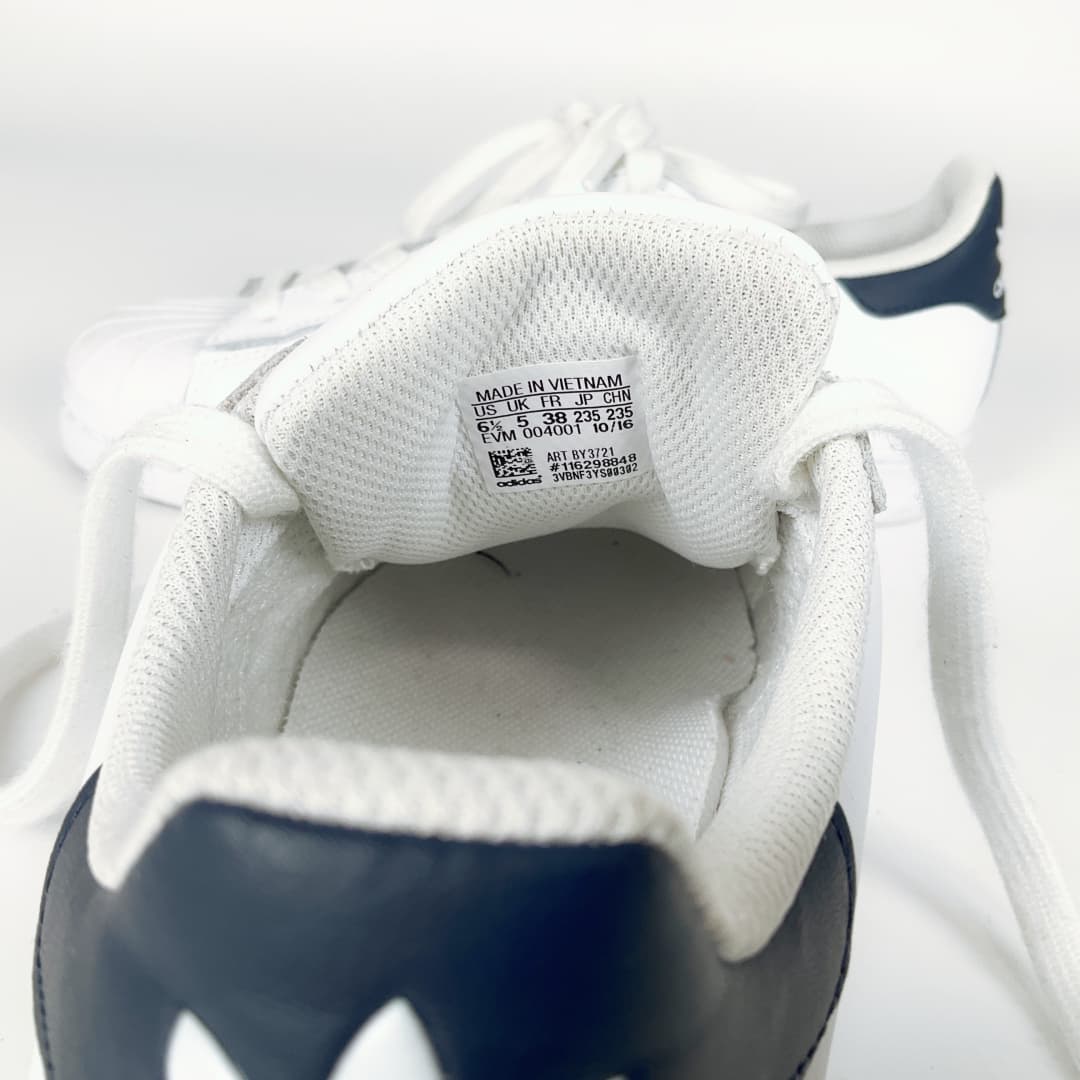 Adidas - Superstar Sneakers