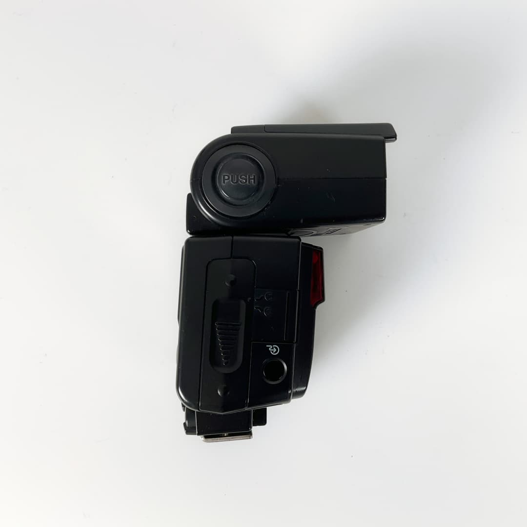 Nikon Speedlight SB-600 Shoe Mount Flash