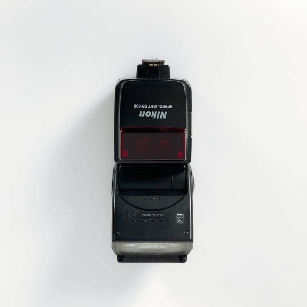 Nikon Speedlight SB-600 Shoe Mount Flash