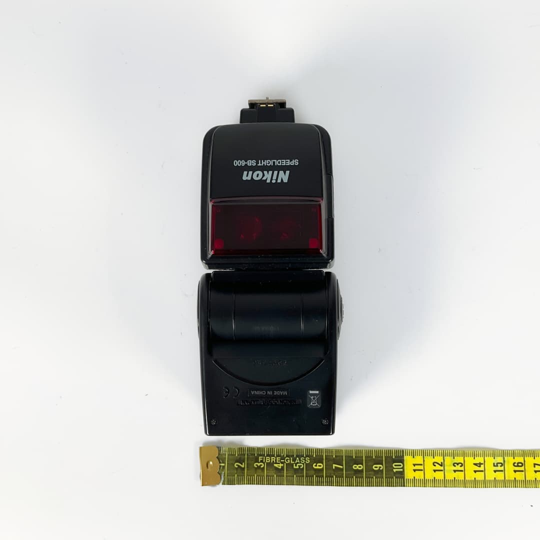 Nikon Speedlight SB-600 Shoe Mount Flash