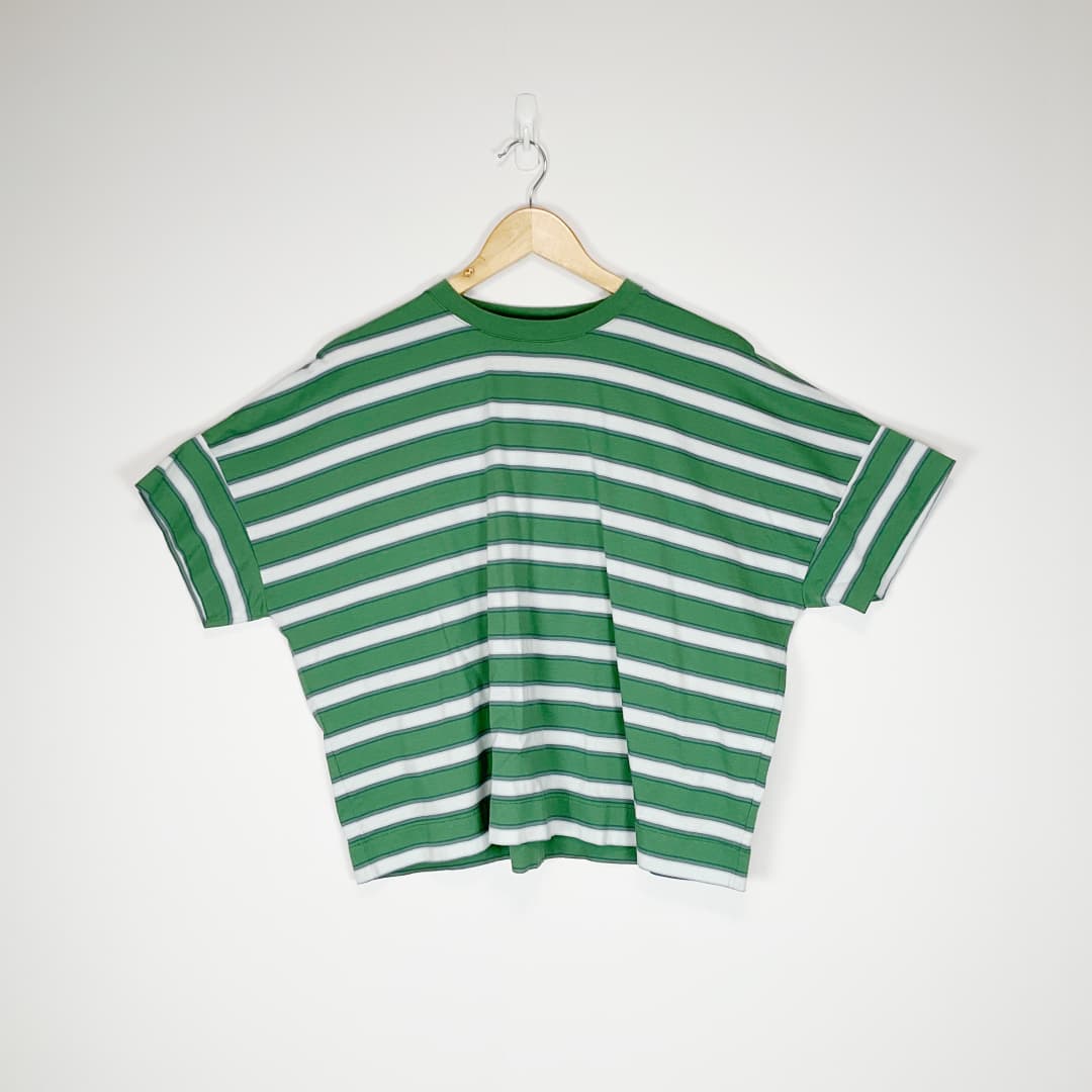 MAX - Cropped Tee