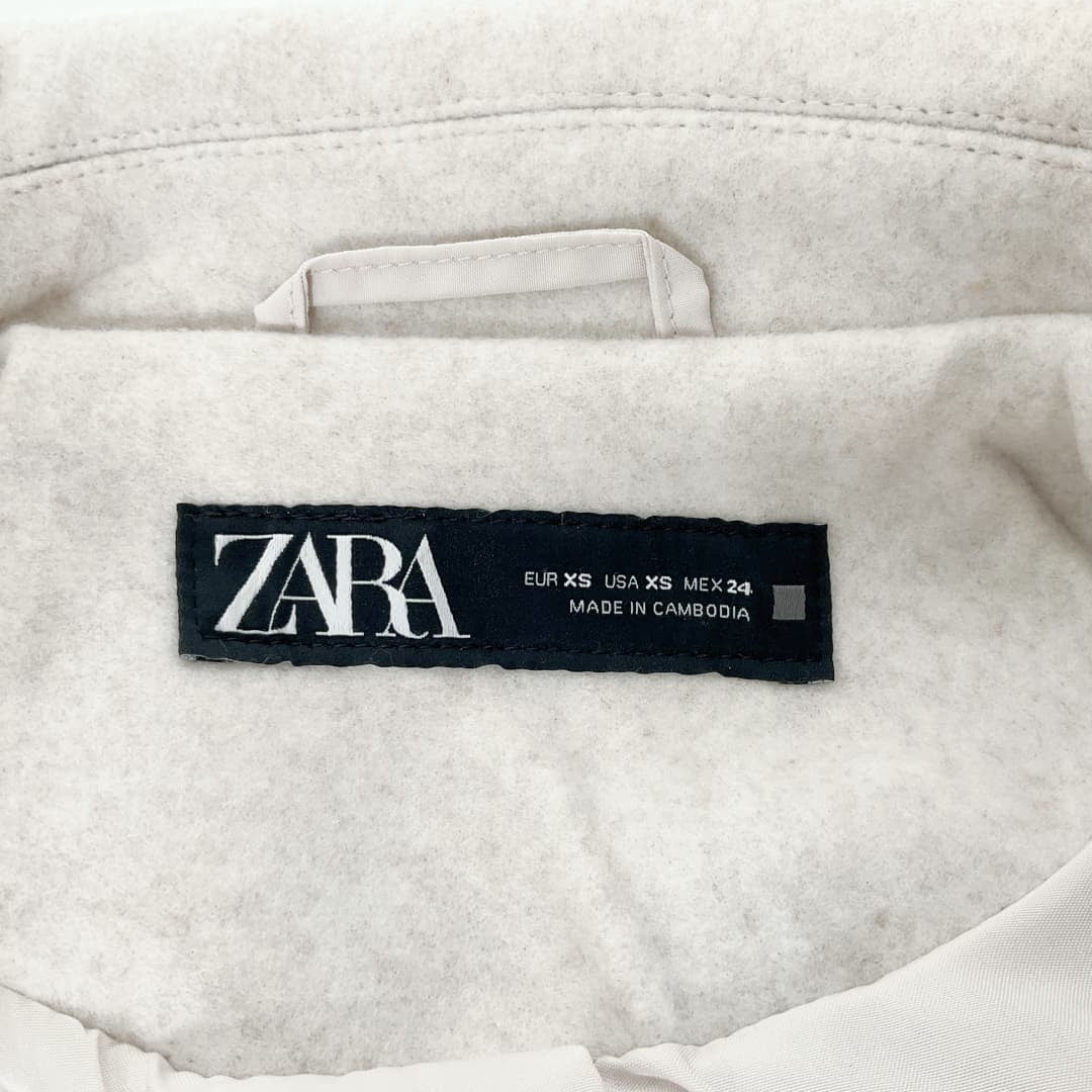 ZARA - Soft Short Jacket