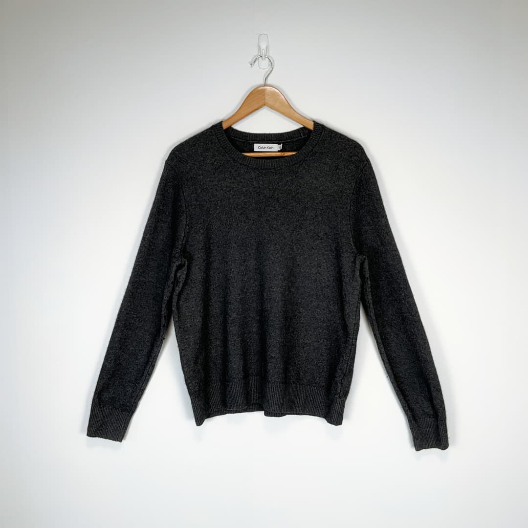 Calvin Klein - Round Neck Knit Sweater